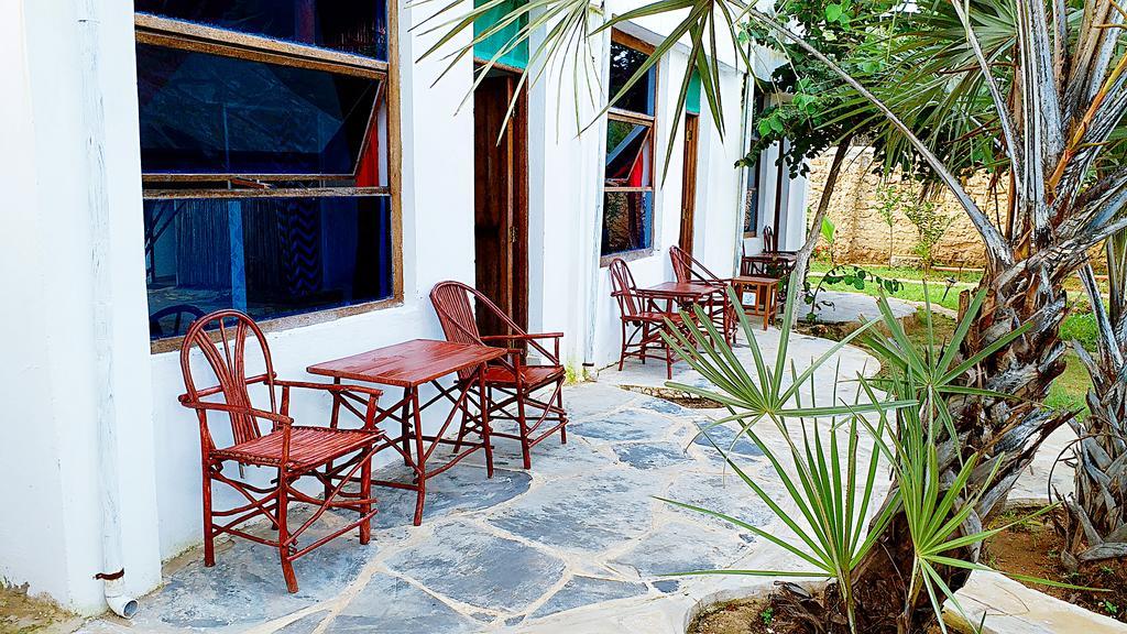 Diani Hostel Playa de Diani Exterior foto